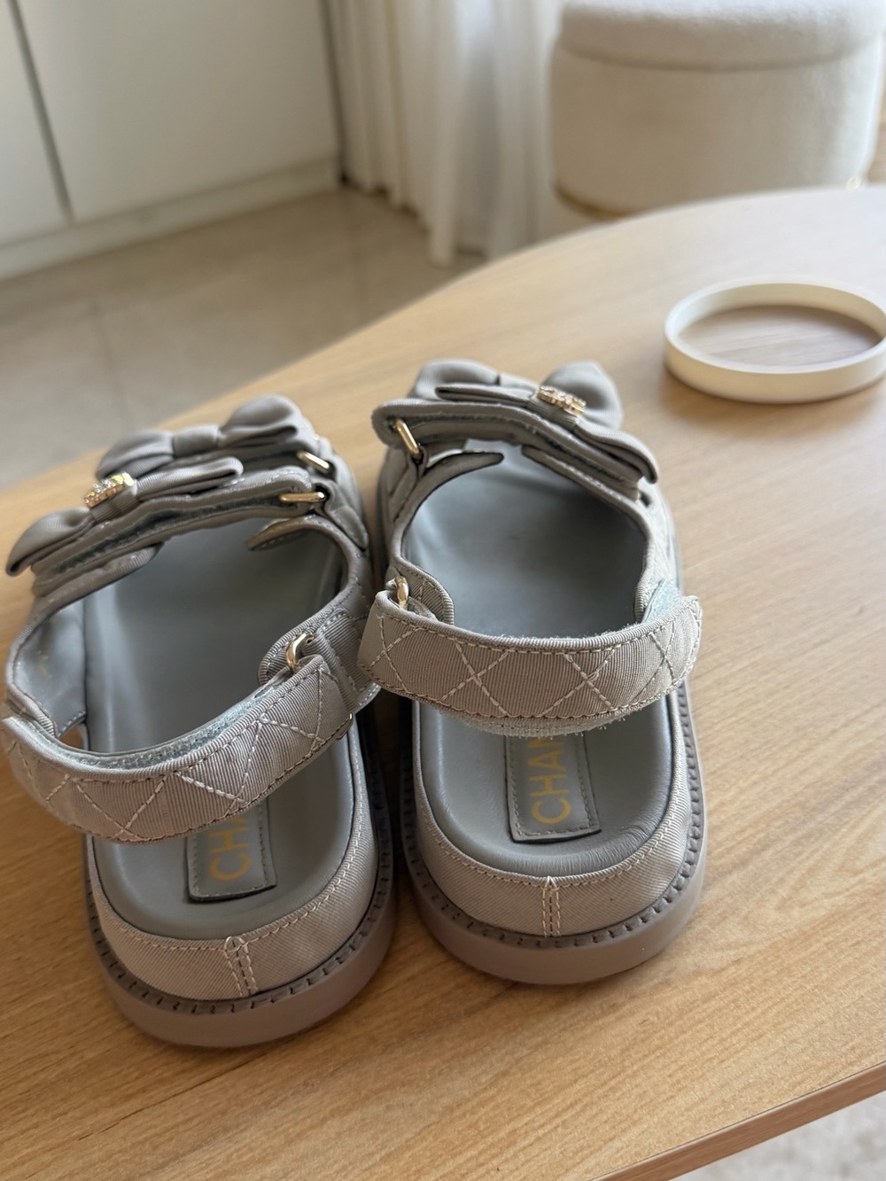 Chanel Quilted Bow Sandals – Size 38C - Picture 2 of 6